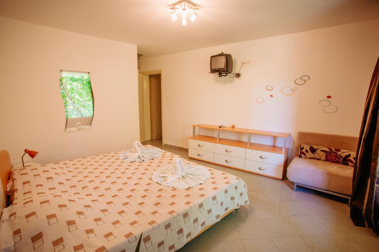 Mng Holiday Yassen Apartments Słoneczny Brzeg Zewnętrze zdjęcie
