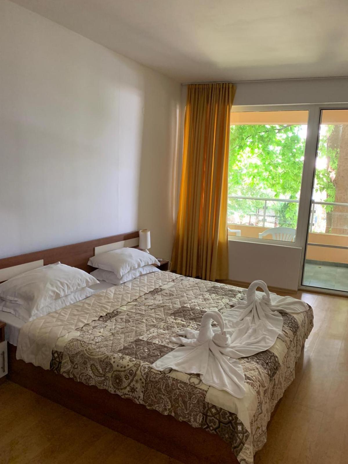 Mng Holiday Yassen Apartments Słoneczny Brzeg Zewnętrze zdjęcie
